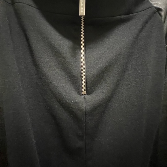 Michael Kors mixed media skirt. Black - Picture 5 of 7